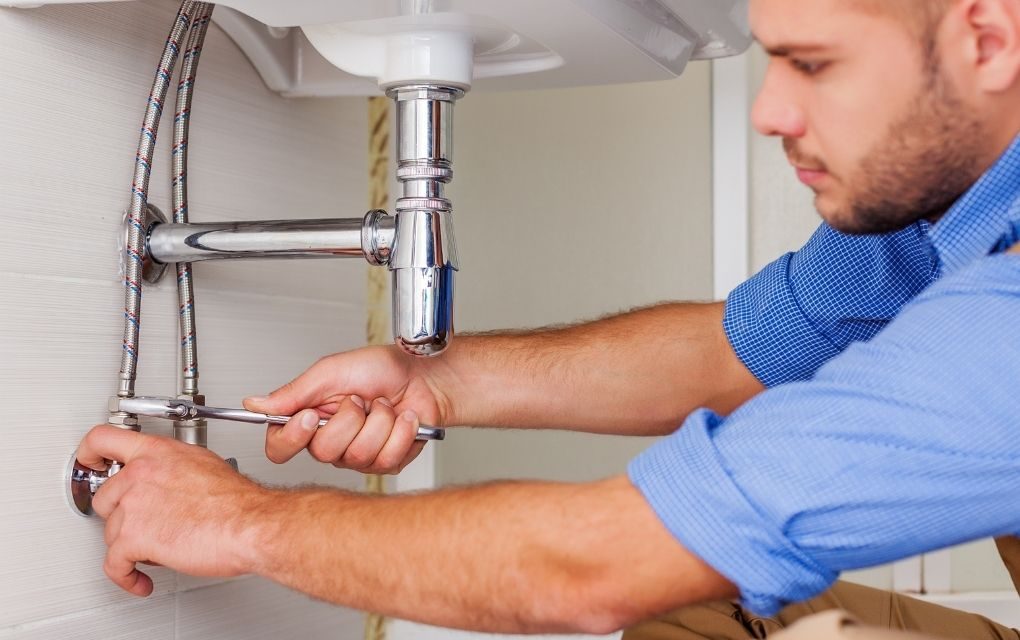 Instalații sanitare montaj chiuvetă robinet țevi București-Ilfov